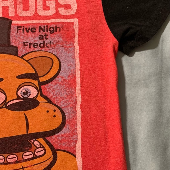 Kids Five Nights at Freddy‘s hoodie T-shirt - Picture 3 of 4